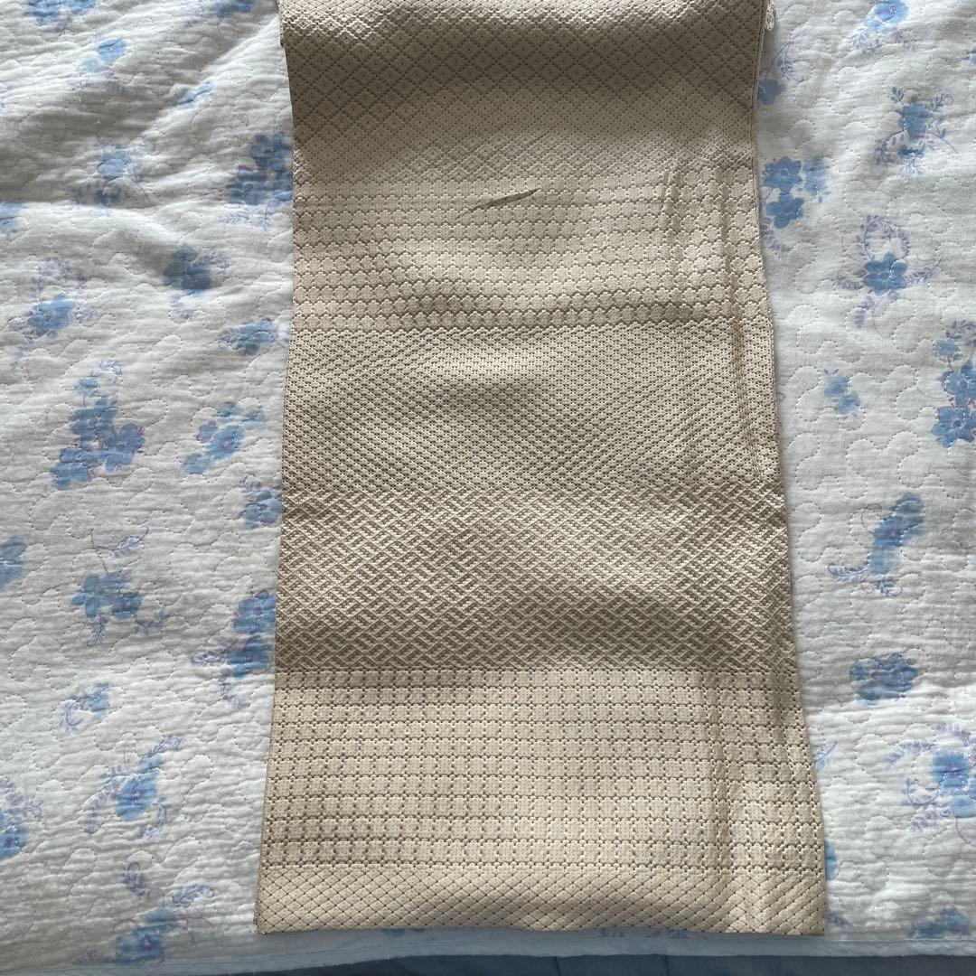 単衣小紋着物　ベージュ系　地織色々