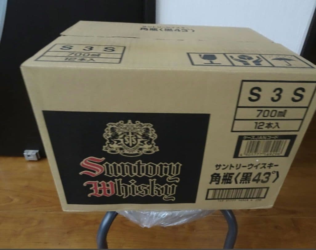 ⭐最安値⭐早い者勝ち⭐黒角　サントリー700ml 43% 終売　角瓶　黒　12本