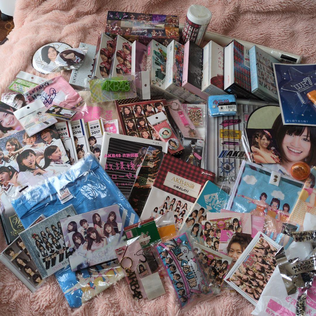 AKB48 グッズ　68点まとめ売り