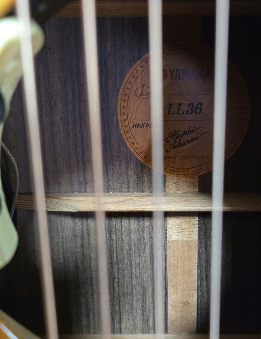 ヤマハLL36 L.R.Baggs. Anthem アコースティックギター