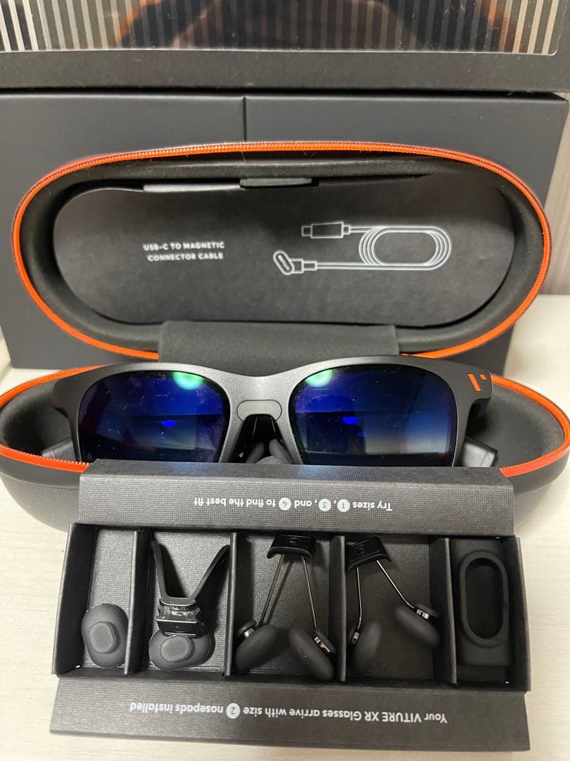 VITURE Pro XR グラス（ジェットブラック）