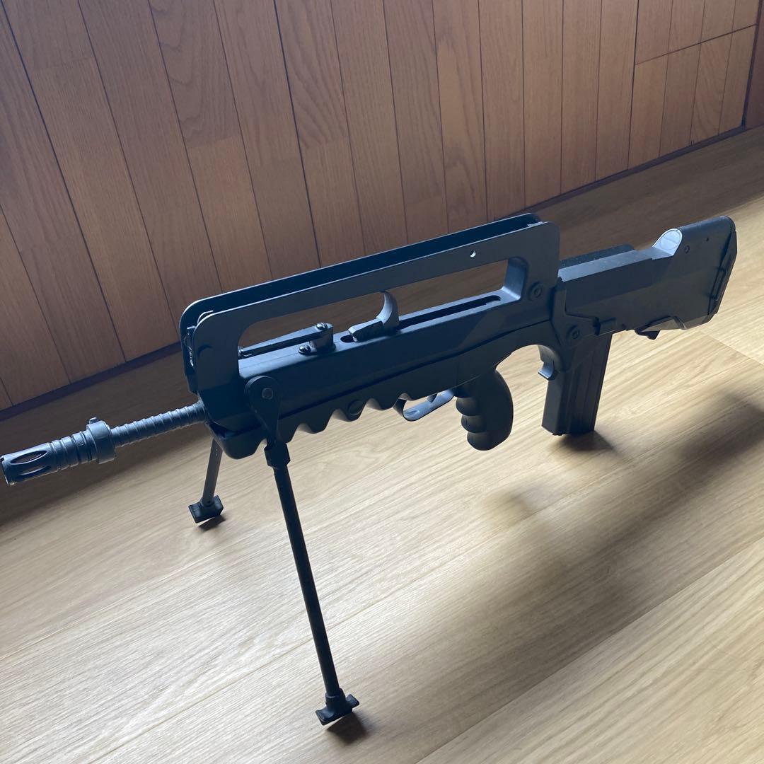 スタンド付き ブラック トイガン 電動 約80cm BB弾おまけ付き