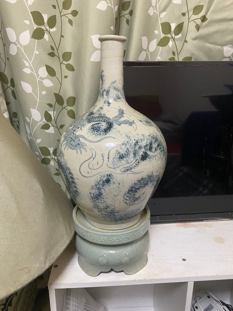 江戸時代　青白磁 ドラゴン模様 花瓶　骨董品