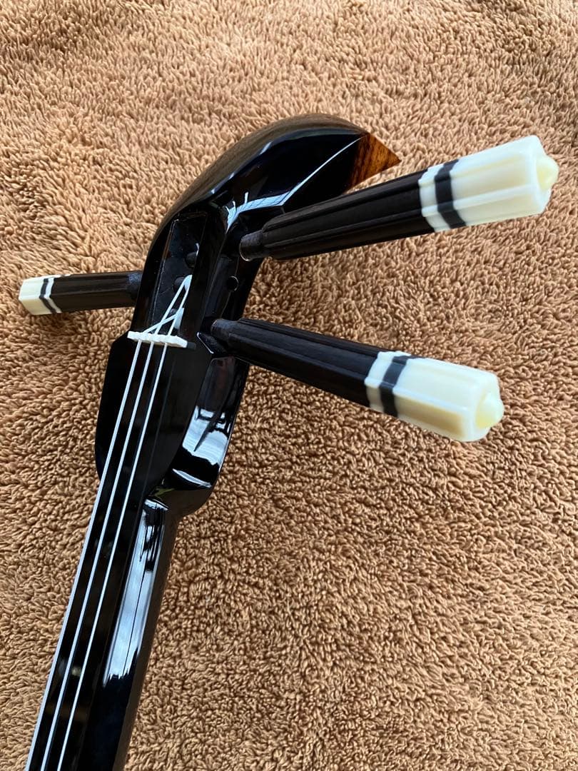 沖縄三線貴重本島産クルチ与那城型本皮一枚張りスンチ塗り期間限定出品