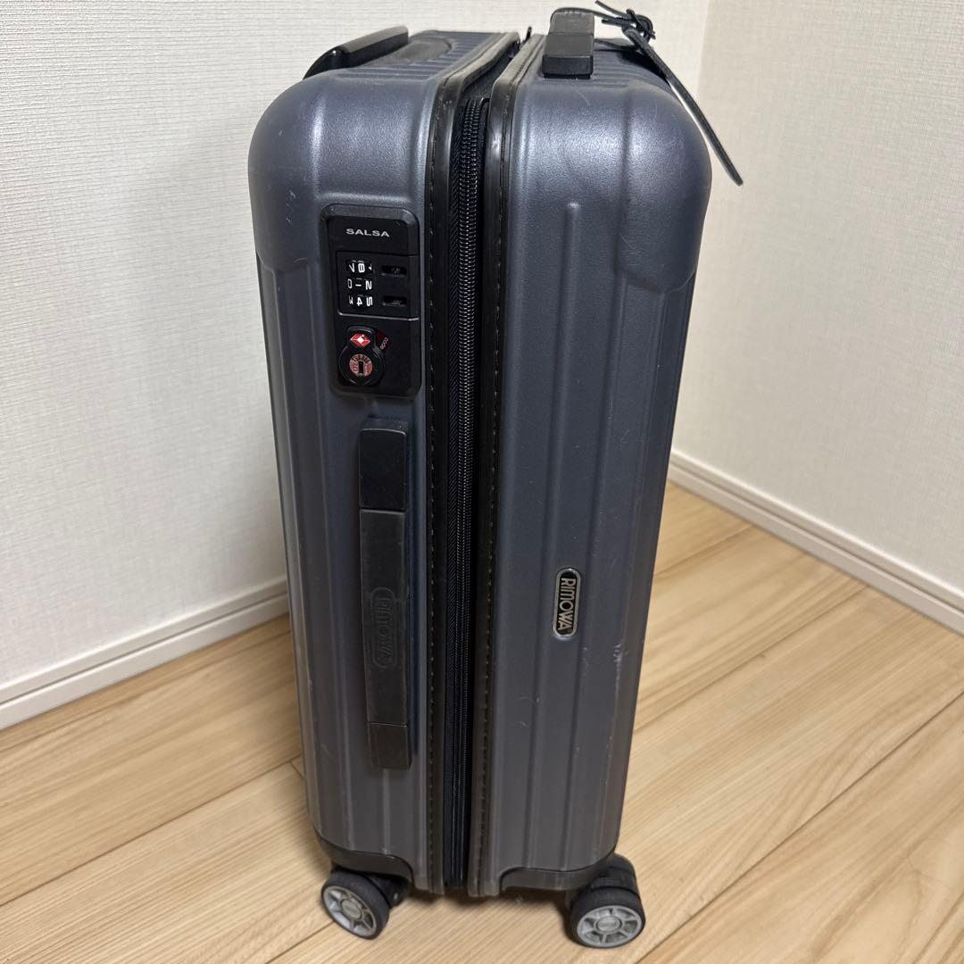 RIMOWA キャリーケース約32ℓ