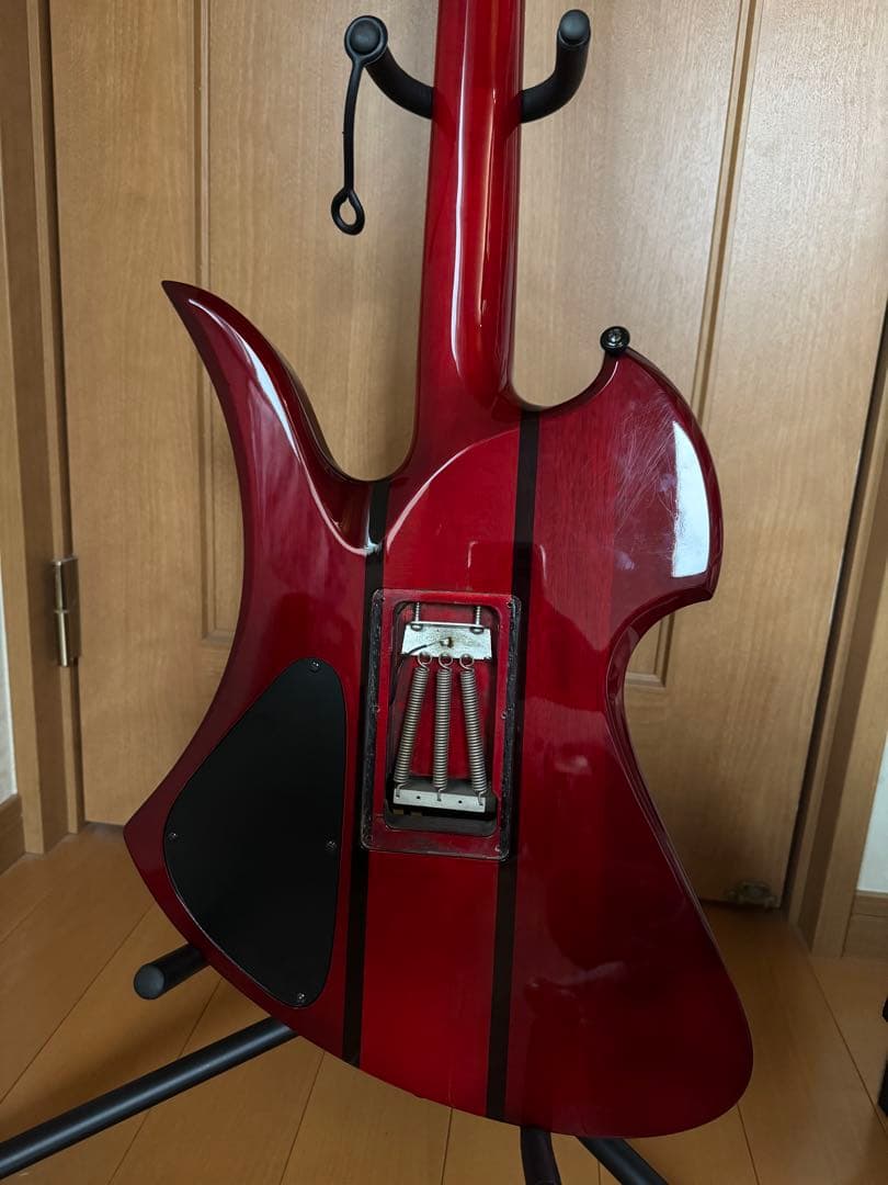 B.C. Rich モッキンバード ST