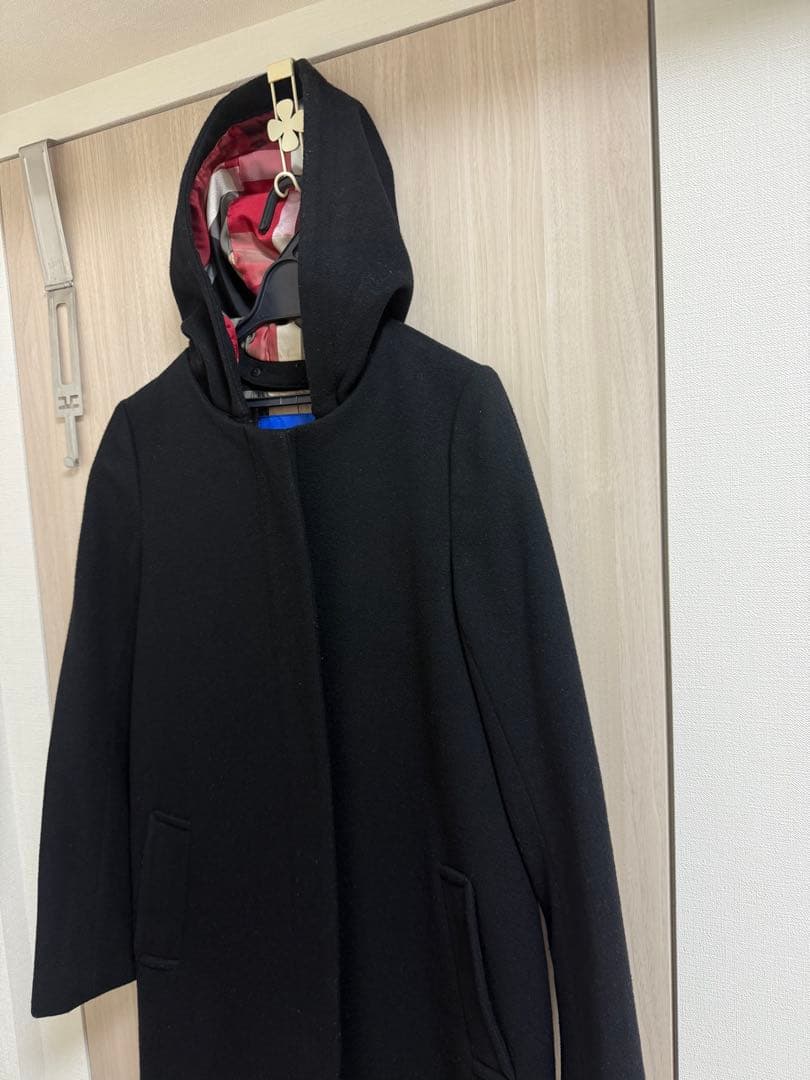 ブルーレーベルクレストブリッジ　フード付き　コート