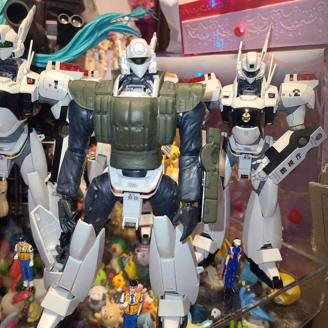 バンダイMG 1/35 パトレイバー イングラム各号機リアクティブアーマ完成品