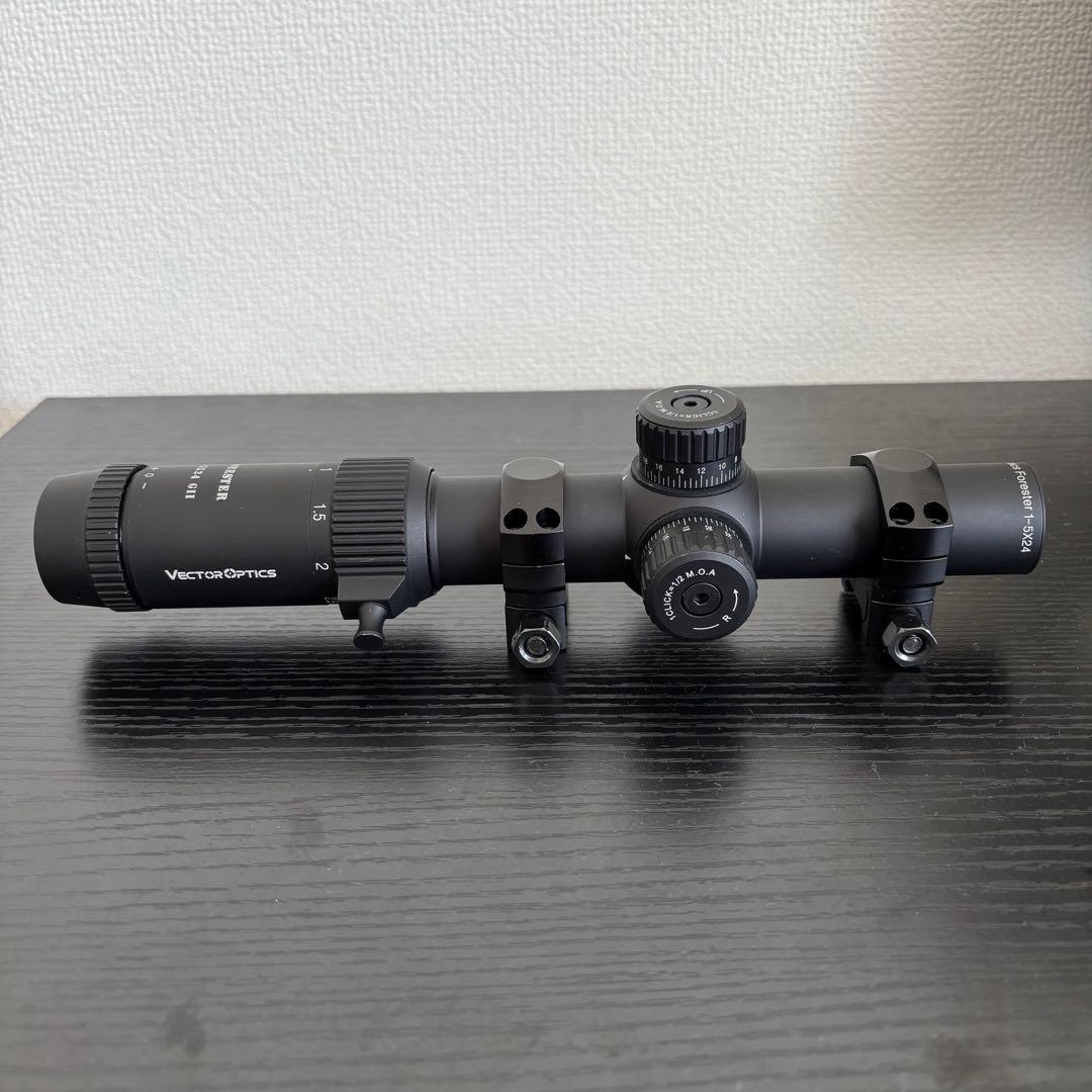 Vector Optics FORESTER 1-5×24 GENⅡ マウント付