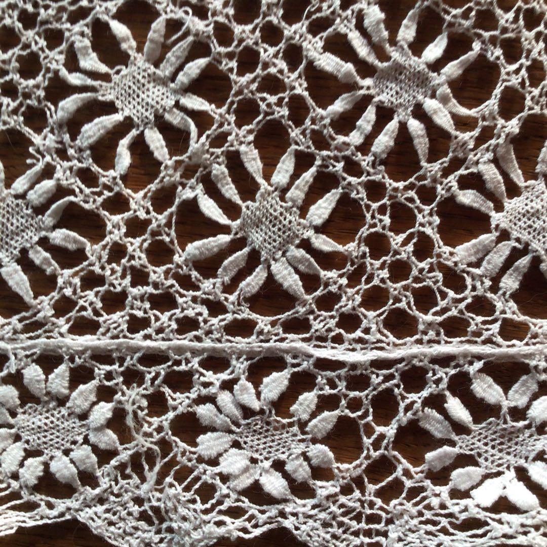 レーステーブルクロス ボビンレース