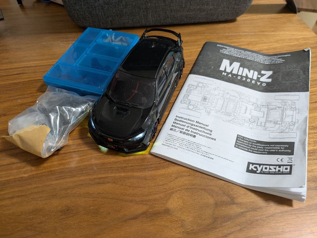 KYOSHO Mini-z MA-030-evo フタバ受信機、ジャイロ付属