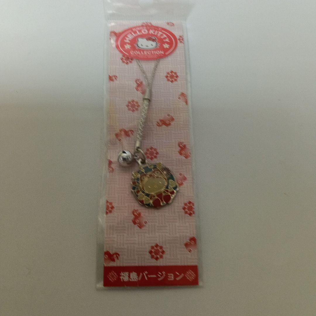 A　ご当地ハローキティファスナーストラップなど日本全国47都道府県制覇　＋１個