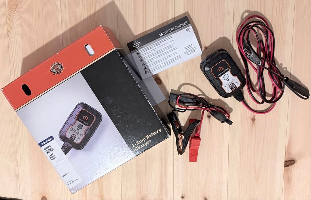 アクセサリー Harley-Davidson 1-Amp Battery Charger