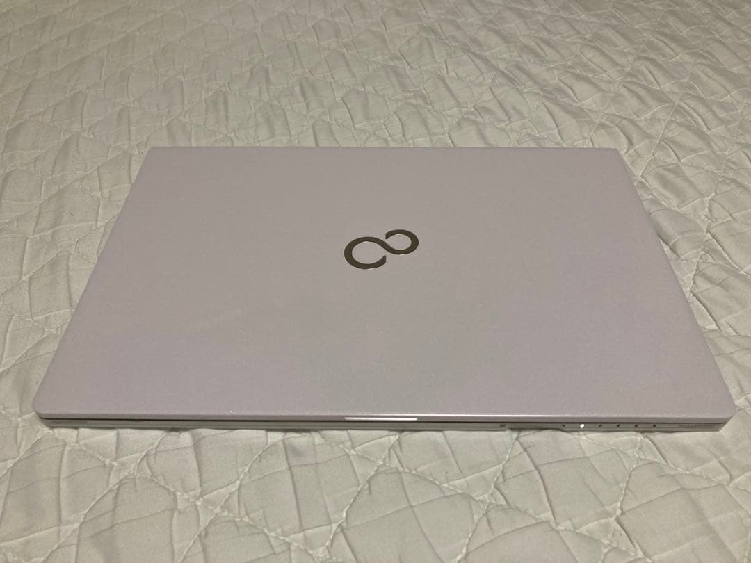 富士通　ノートパソコン　LIFE BOOK SH90/X