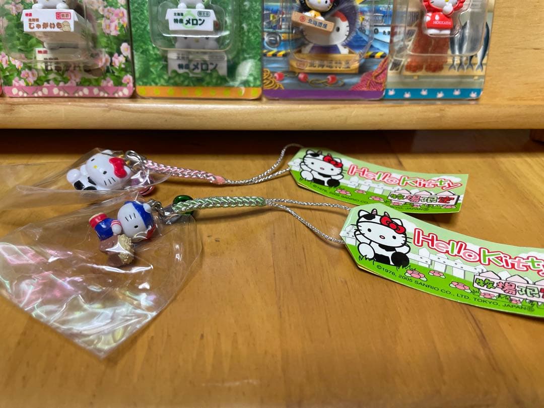 ハローキティ　ご当地マスコット　北海道限定8点＋2点