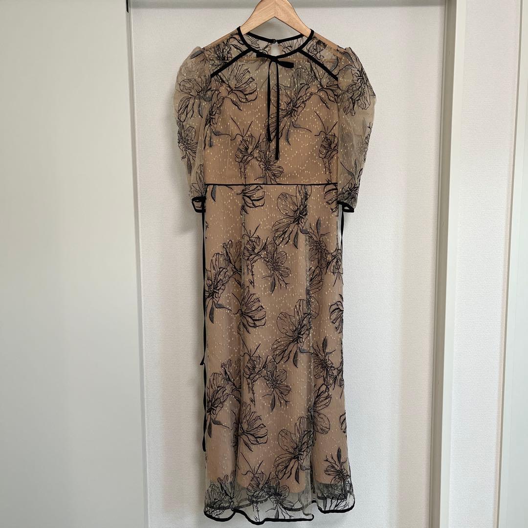 Leja 【完売サイズ L】　花柄マーメイドワンピースドレス