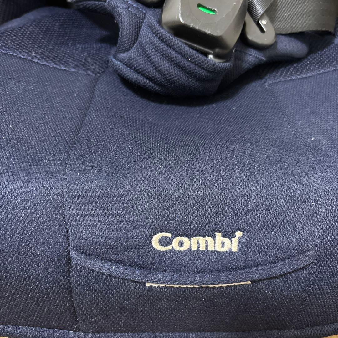 Combi 車用チャイルドシート ネイビー