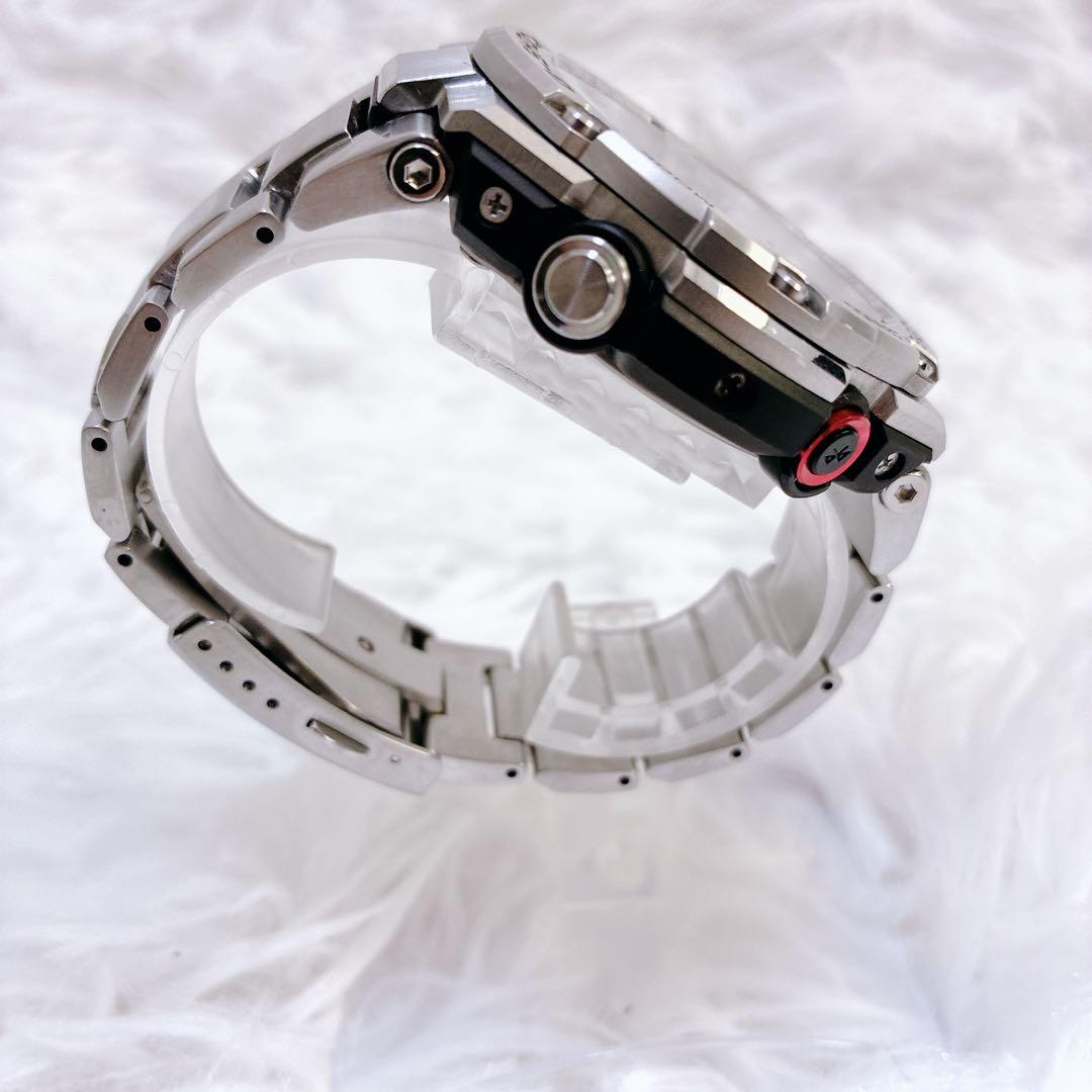 極美品 CASIO G-SHOCK GST-B100 Bluetooth