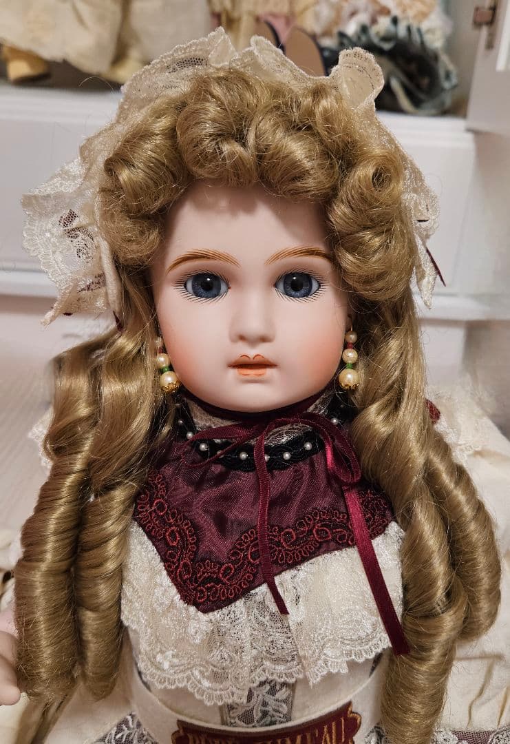 ジュモー❀Bebe Jumeau ブルーグレーの瞳　ビスクドール　リプロ