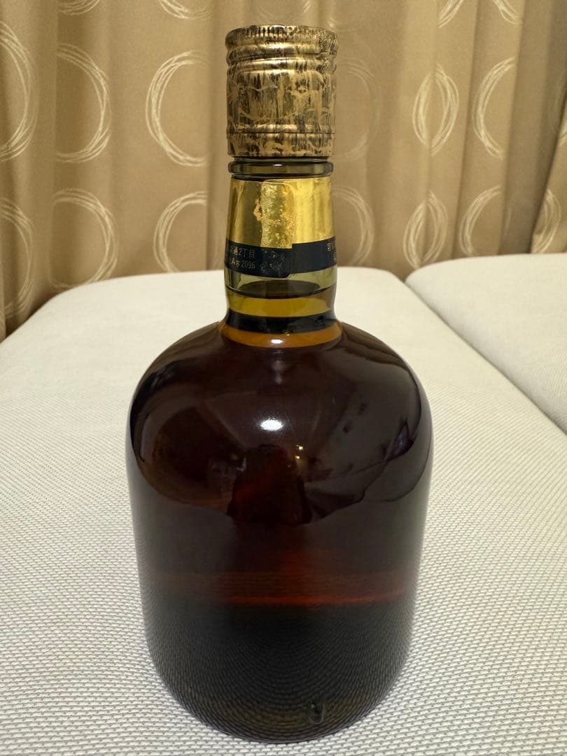 【迅速発送】 ［古酒］サントリーウイスキー ローヤル ’60 丸瓶　未開栓