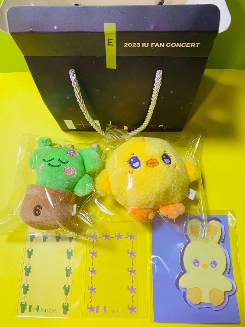IU 15周年 ペンコン 公式 ピッピ ダユギ トレカ ぬいぐるみセット E