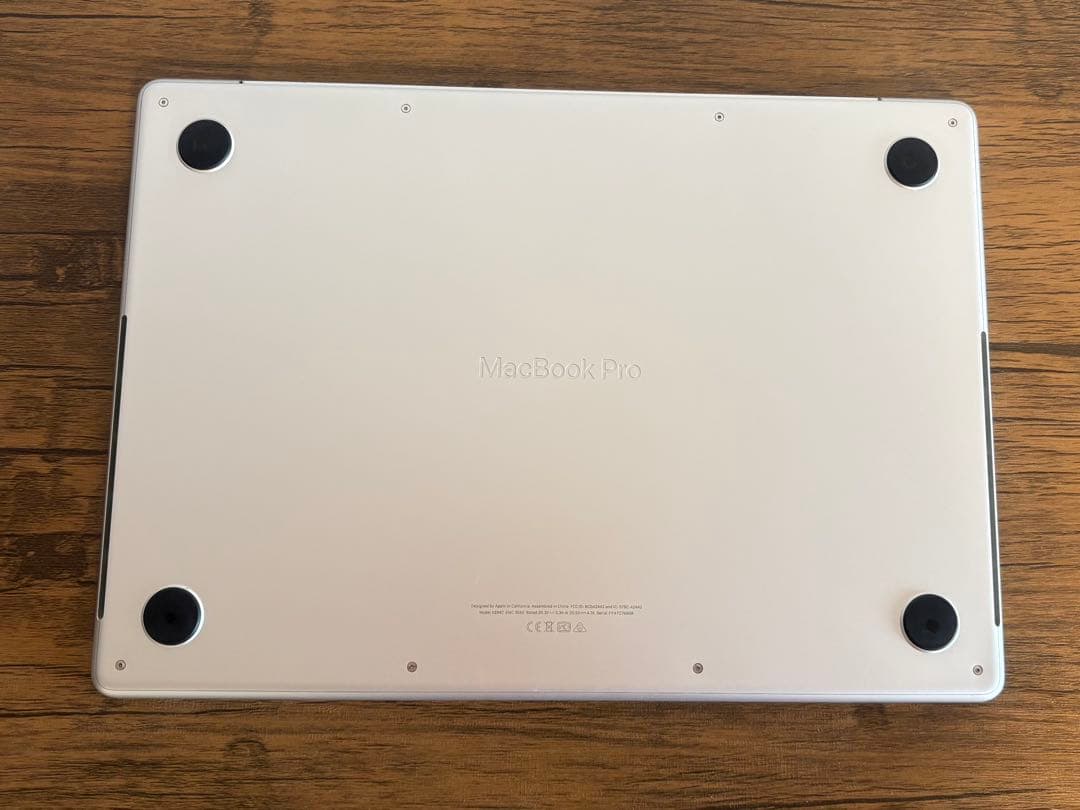MacBook Pro M1 Pro メモリ32GB/512GB 16インチ