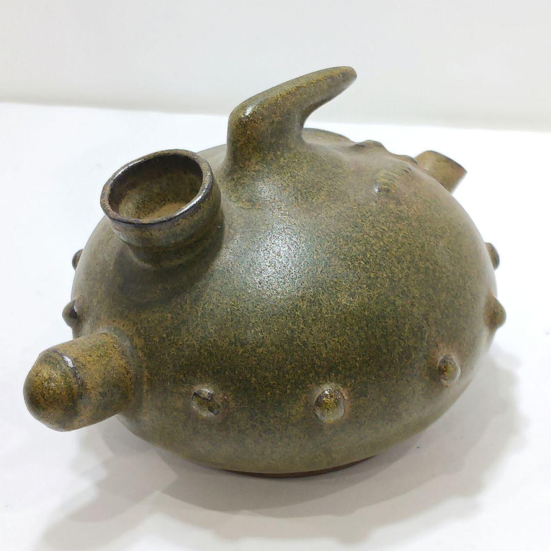 ZY83-2 中国 青磁 小壷 酒器 油壷　の