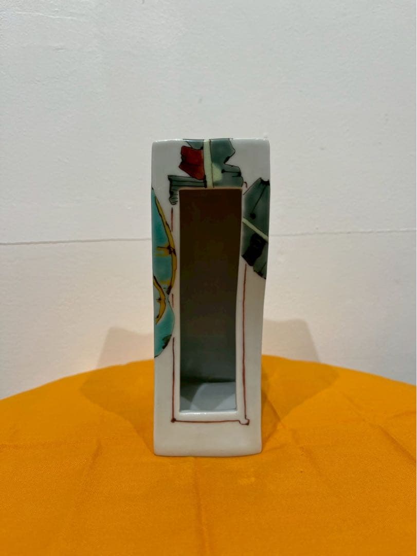 山近泰《神象の図》花器｜九谷焼｜作家略歴付・共箱入