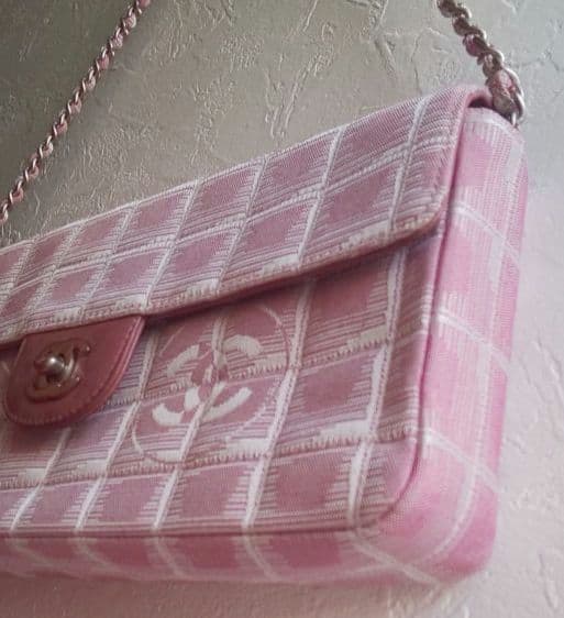 CHANEL ニュートラベルライン チェーンショルダー