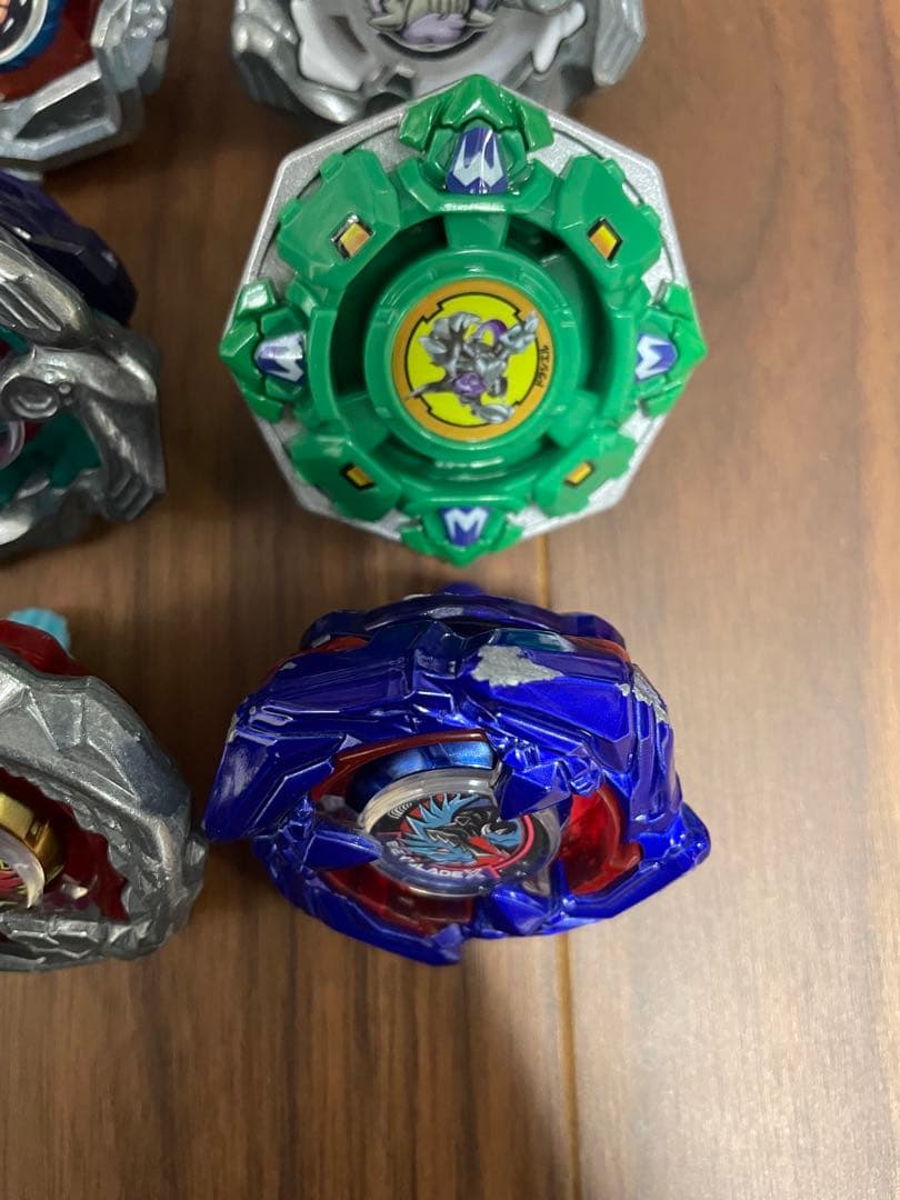 ベイブレードX 新品 まとめ売り ベイコード39枚＋未開封品の6枚