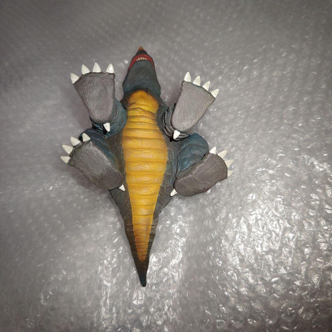 大怪獣シリーズ　帰ってきたウルトラマン　シーモンス　フィギュア