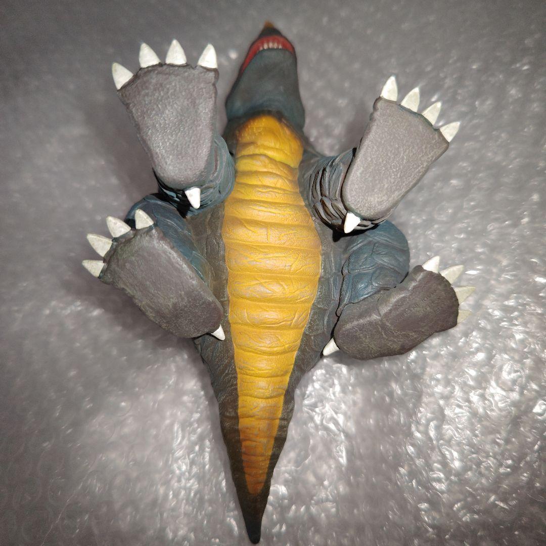 大怪獣シリーズ　帰ってきたウルトラマン　シーモンス　フィギュア