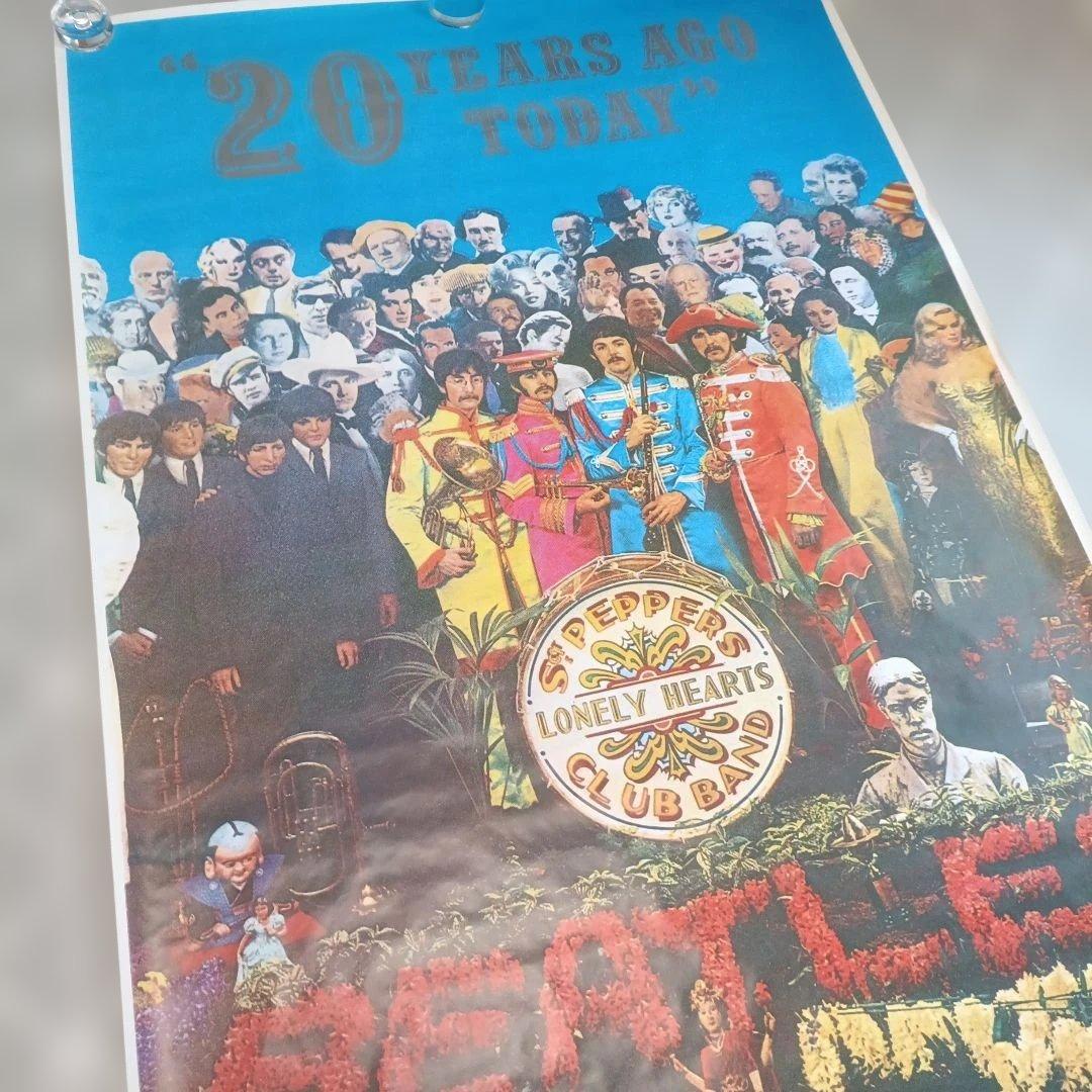 BEATLES 大判ポスター サージェント・ペパーズ・ロンリー・ハーツ・クラブ