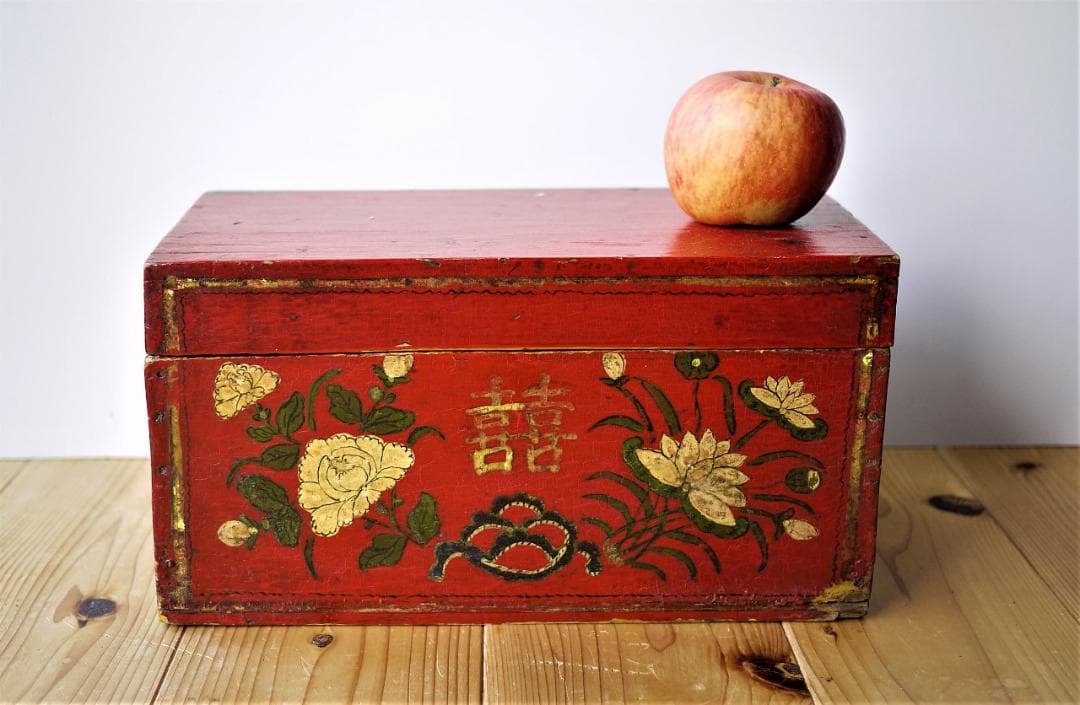 赤塗木箱　バニティージュエリーボックス　双喜吉祥図案　祝結婚記念　中国