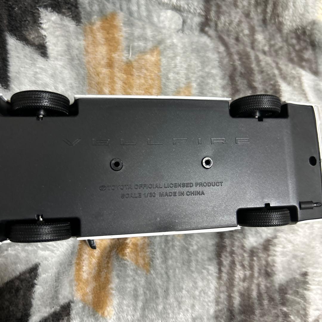 カラーサンプルミニカーヴェルファイアホワイトパール