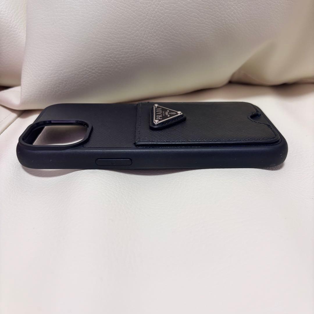 PRADA ブラックレザー iPhone15ケース