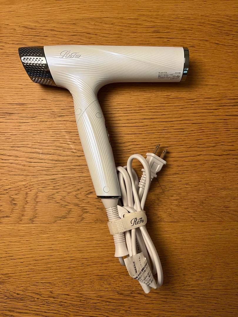 リファビューテック ドライヤースマート（ホワイト）　ジャンク品