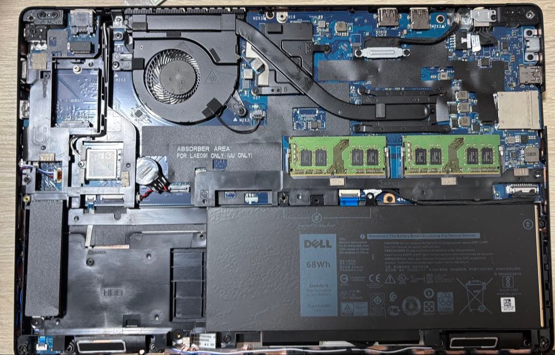 Windowsノート本体 Dell Latitude 5590 Corei7 8650U MX130