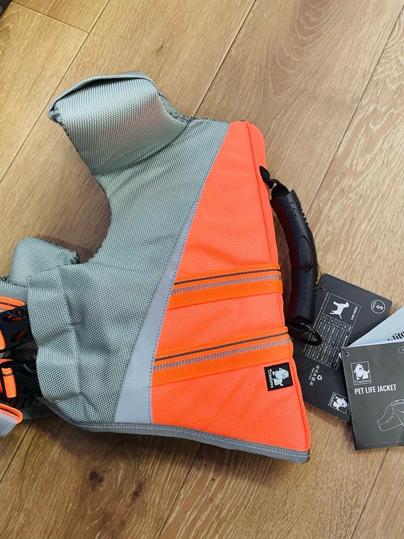 truelove ライフジャケット　犬　S 中型犬　オレンジ