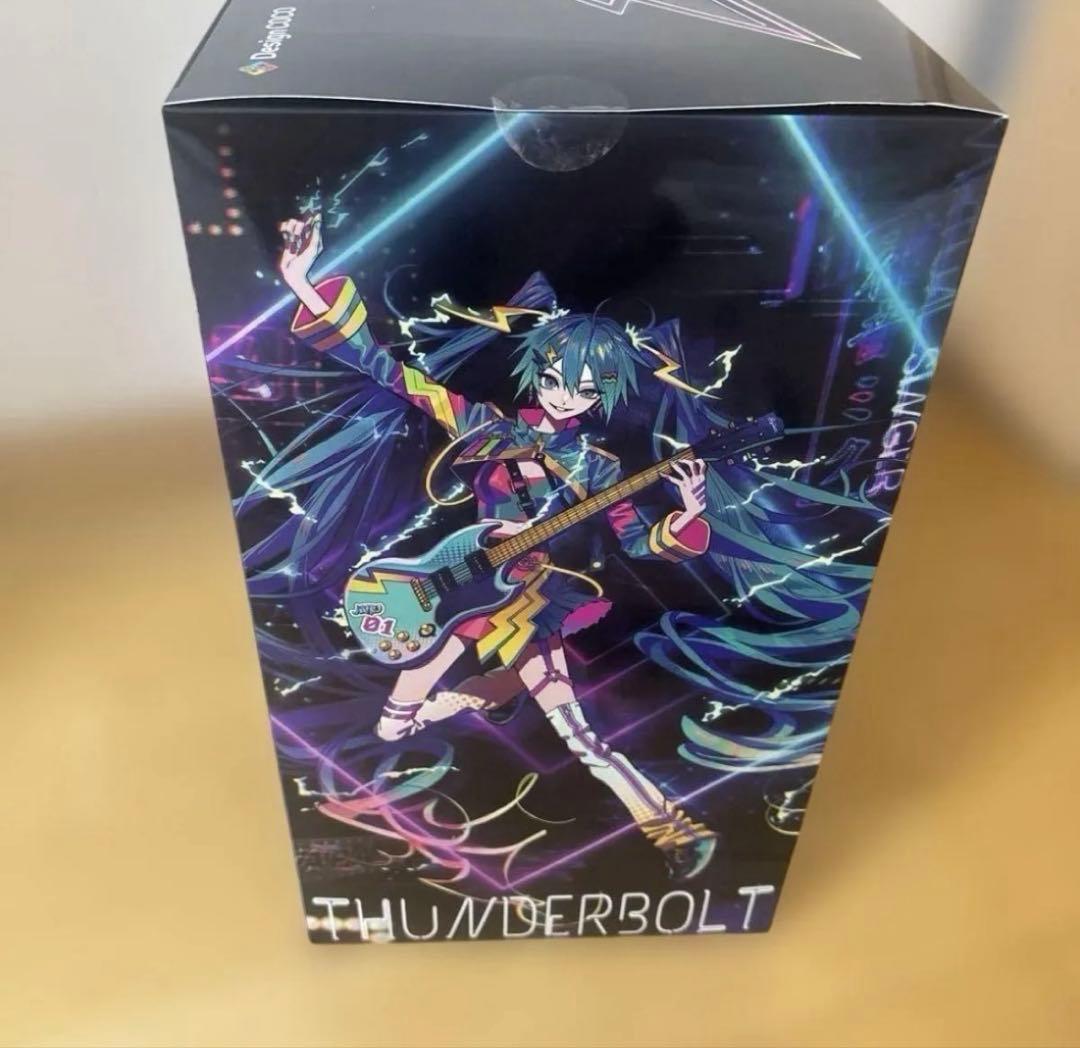 初音ミク Thunderbolt 1/7スケールフィギュア