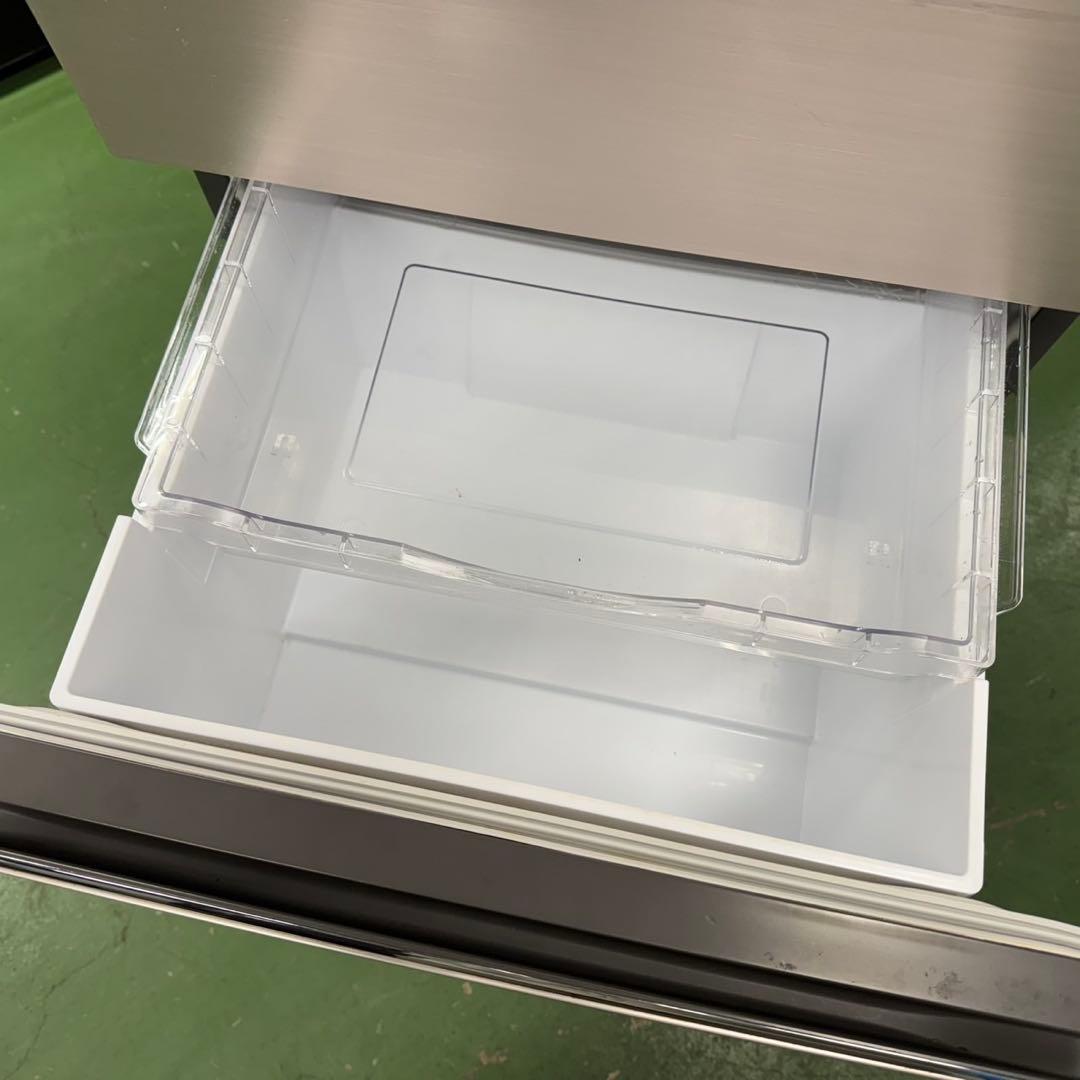 158 イチオシ！　冷蔵庫　大型　300L強　自動製氷機　右開き　美品　半年保証