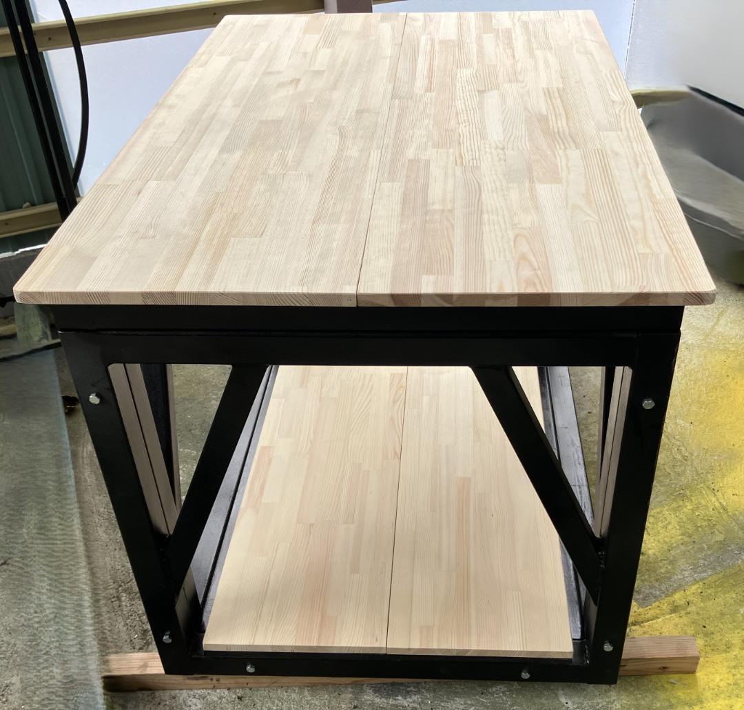 ね*】様 勉強机　事務机（緊急時は避難シェルター） 　限定商品再販なし