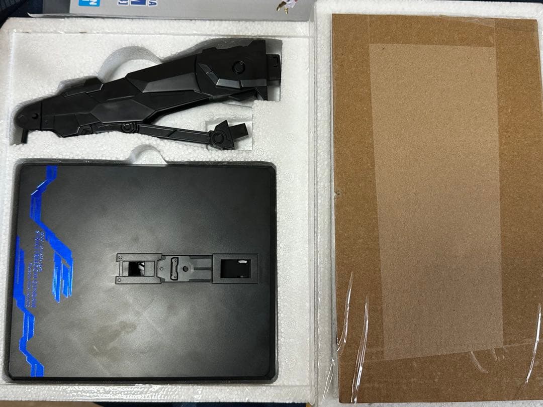 中古メタルビルド　ストライクフリーダムガンダム2024　光の翼セット