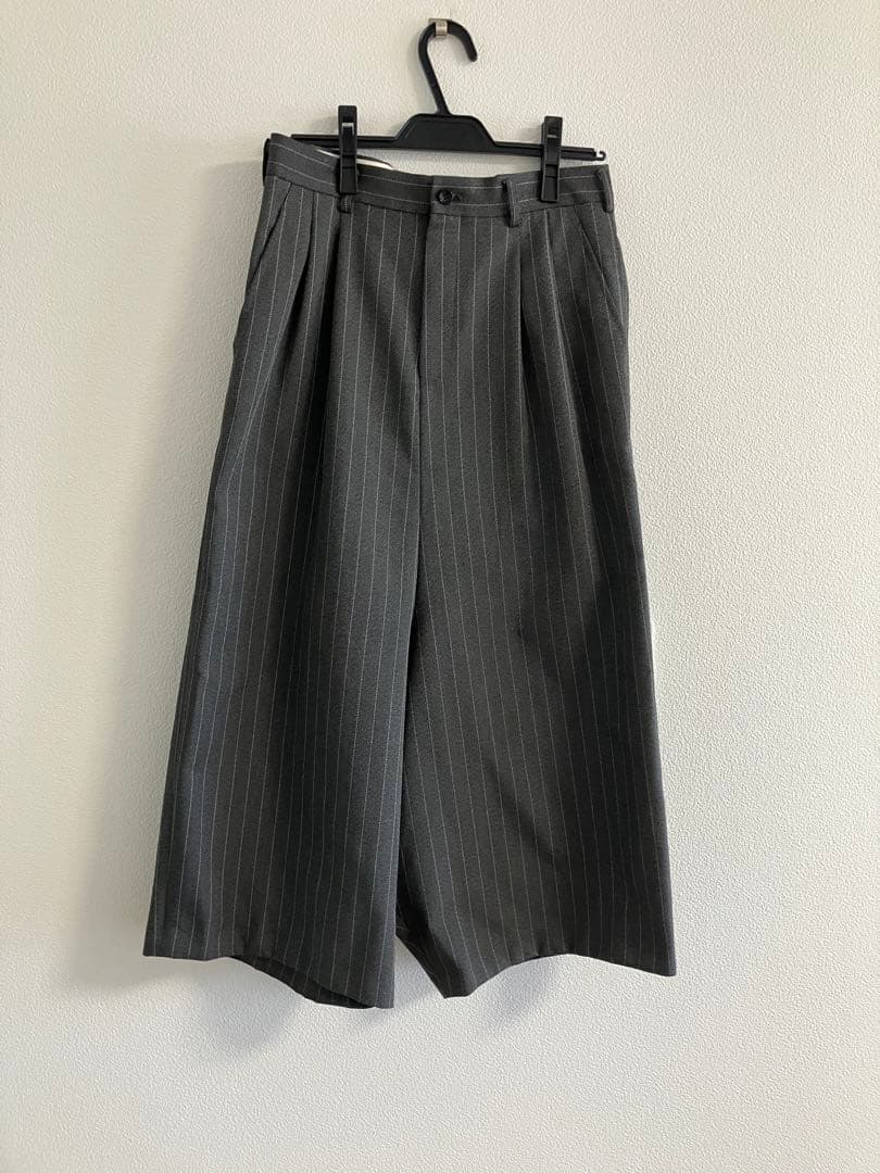 ★★お取置き品★★コムデギャルソンレディース　ストライプ グレー ガウチョパンツ
