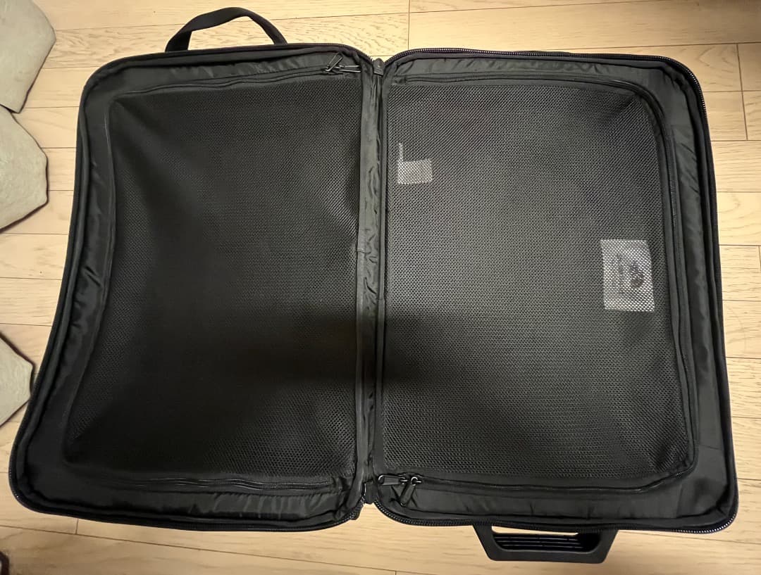 THE NORTH FACE ブラック シャトルローラー　キャリーケース