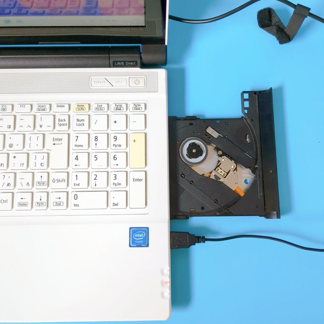 新品SSD爆速✨メモリ8GB爆速SSDで快適♪設定済ですぐ使える白ノートパソコン