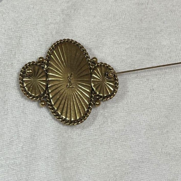 イヴサンローラン ブローチ アンティーク