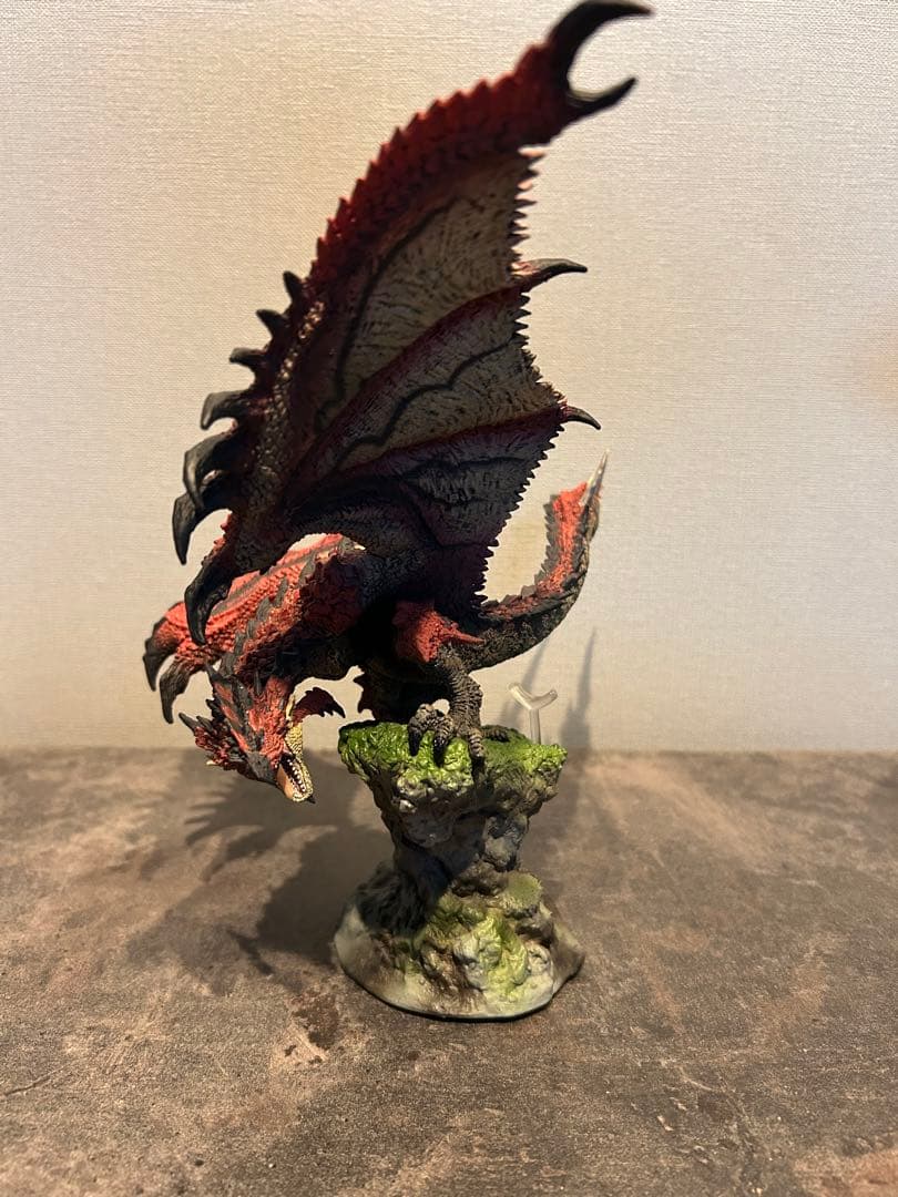 モンスターハンター フィギュアクリエイターズモデル 火竜 リオレウス【復刻版】