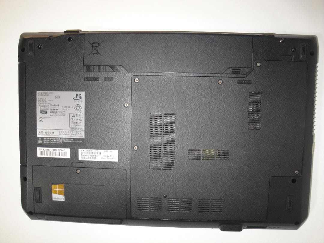 富士通AH56/K　WIN10　SSD 500GB