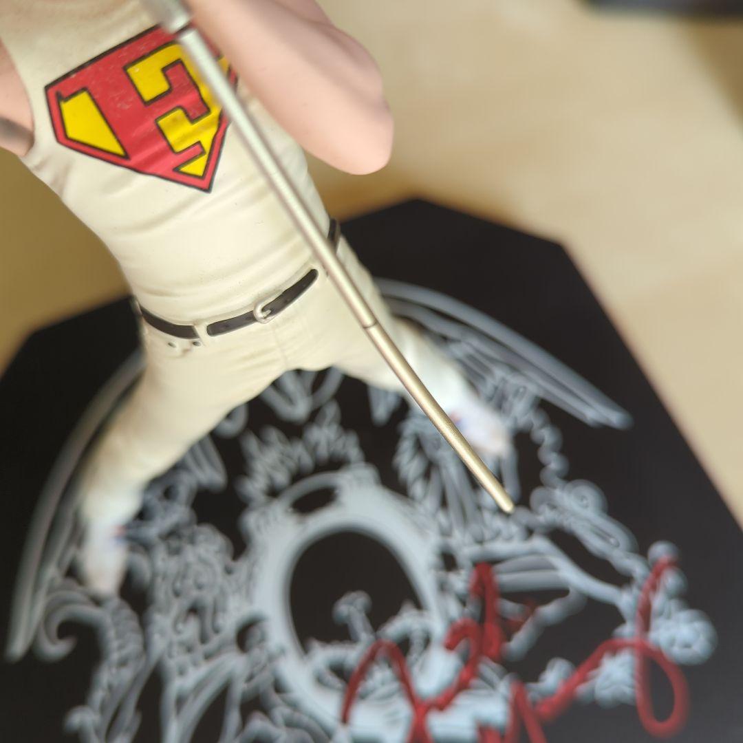 【値下げしました】Queen フレディ・マーキュリーフィギュア